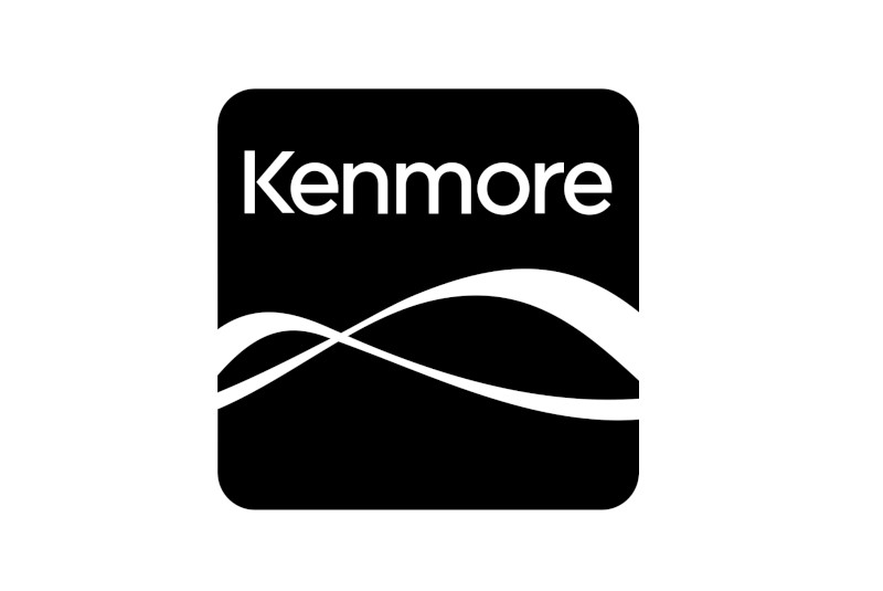 Kenmore in Lake San Marcos